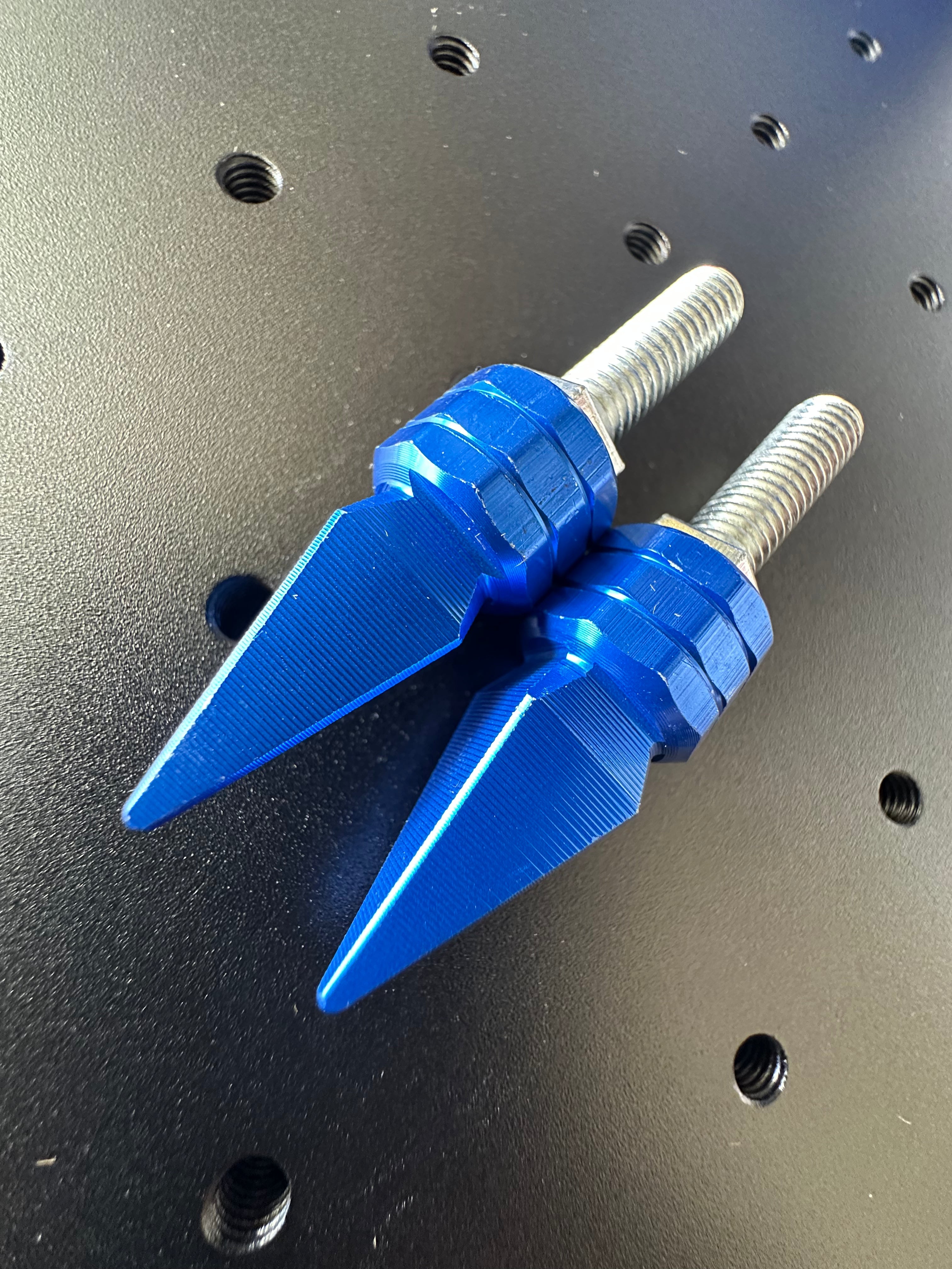 ETM RTR AND RIZZLER MUDFLAP SPIKES (PAIR)